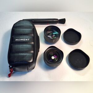 Moment Lens Bundle V2 M-Series Mobile Wide 18mm & 58mm Tele, Lens Covers, & Case